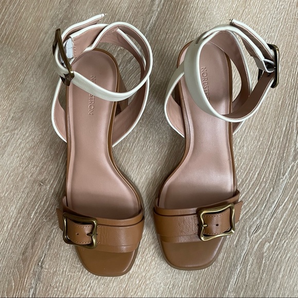 Nordstrom Leather Lancaster Ankle-Strap Heeled Sandal 7 - Picture 3 of 12